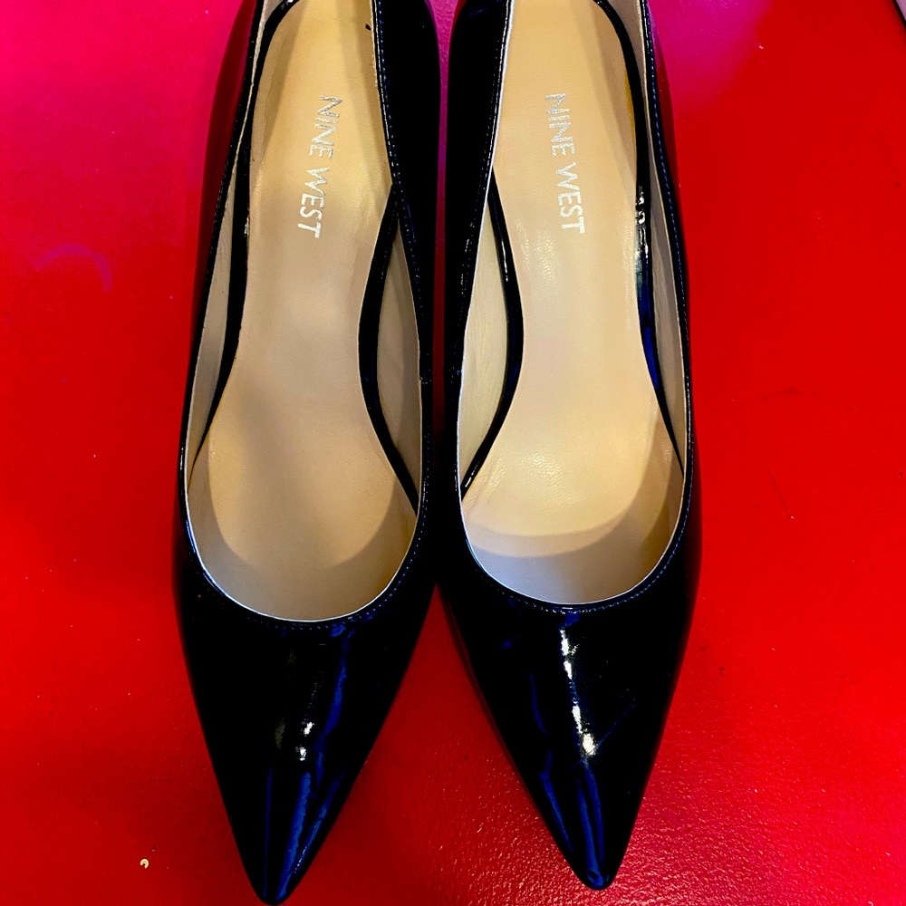 Nine West patent leather pumps